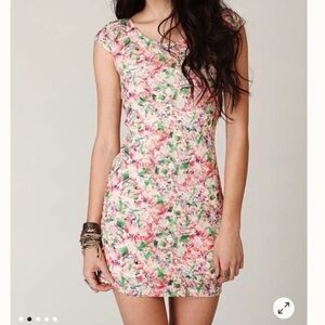 FREE PEOPLE FLORAL BODYCON DRESS- size Large